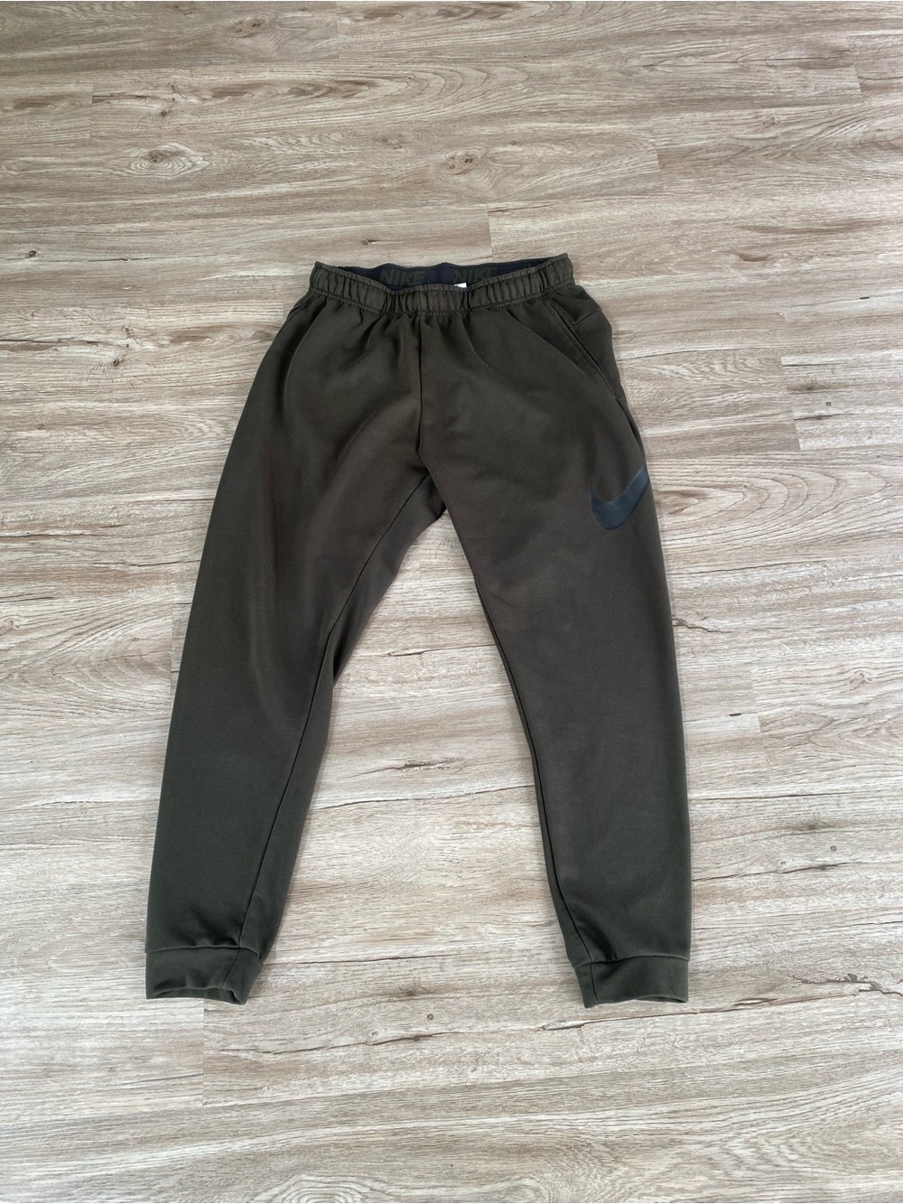 Nike Olive Green Men's Jogger Sweatpants